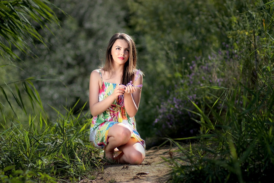 girl-1461631_960_720
