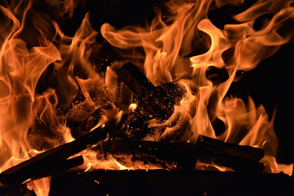 fire-1879472_960_720