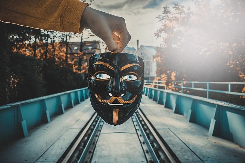 mask-3579320_960_720