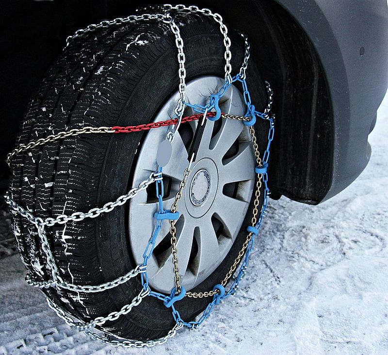 snow-chains-3029596_960_720