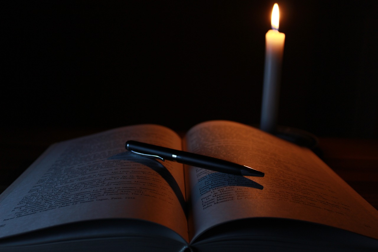 candle-1646765_1280