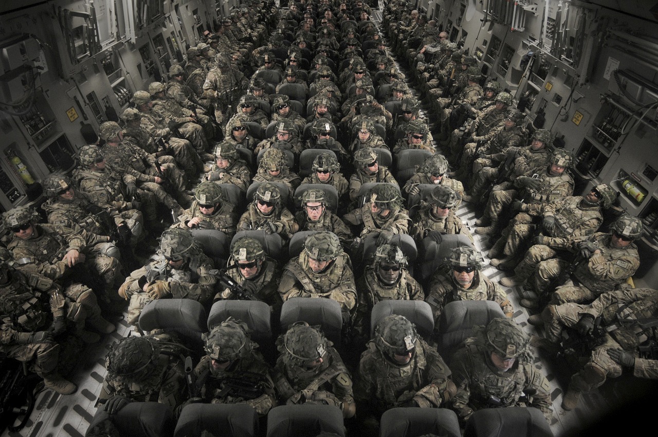 personnel-86426_1280