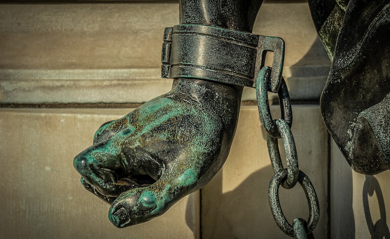 hand-4495562_1280