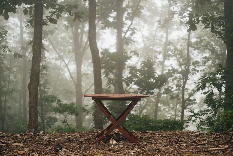 bench-1544926_960_720