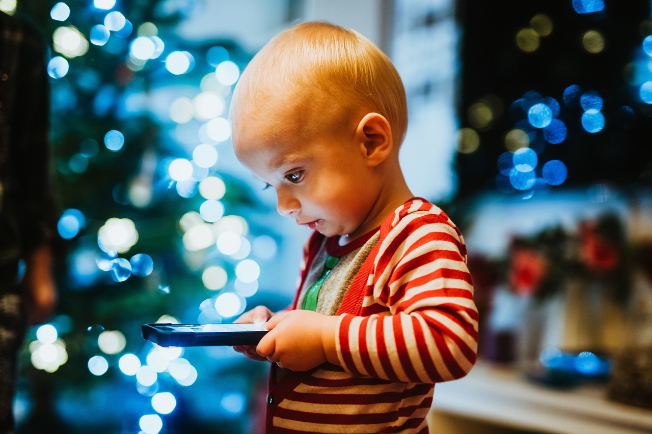 christmas-wallpaper-5871185_1280
