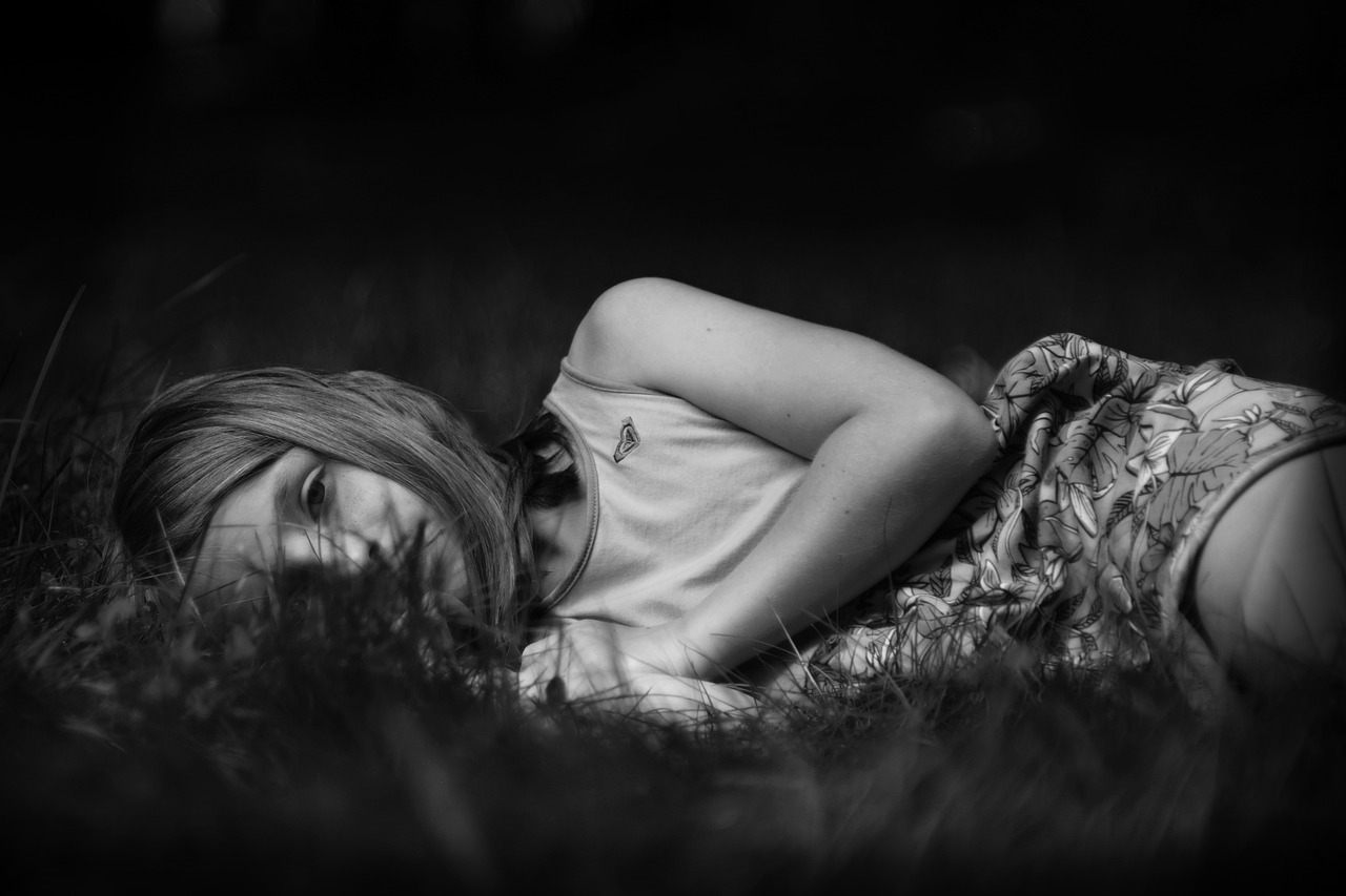 girl-5966882_1280