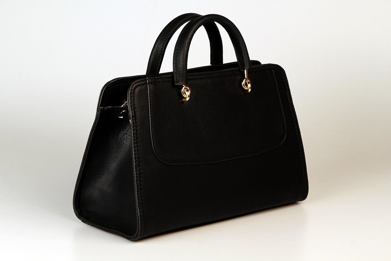 handbag-444171_1280