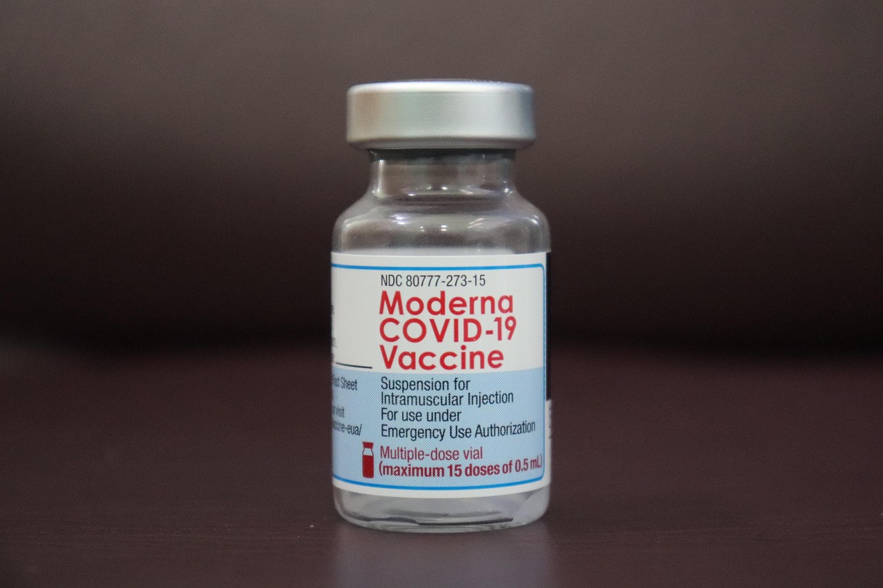vaccine-6557420_1280