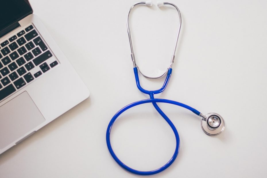 stethoscope-2617701_1280