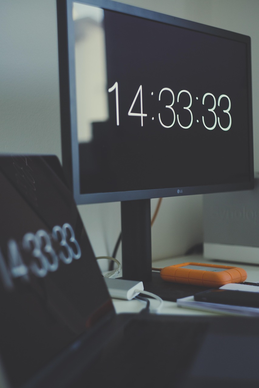 office-3625356_1280